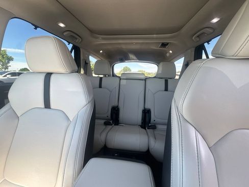 Used 2026 Honda Pilot Touring image 20