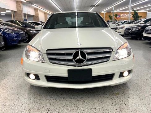 Used 2011 Mercedes-Benz C 300 4dr Sdn C 300 Sport RWD image 3