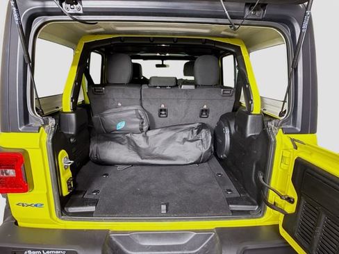 Used 2022 Jeep Wrangler Unlimited Rubicon 4xe image 25