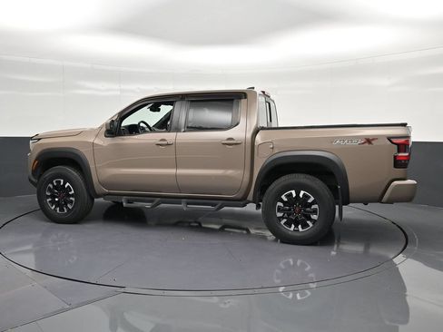 Used 2022 Nissan Frontier Pro-X RWD image 8