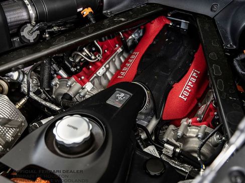 Used 2022 Ferrari SF90 Stradale AWD/4WD image 30