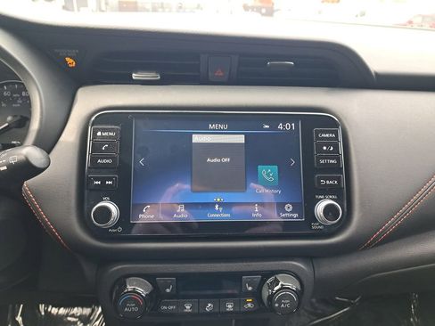 Used 2021 Nissan Kicks SR w/ SR Premium Package FWD image 24