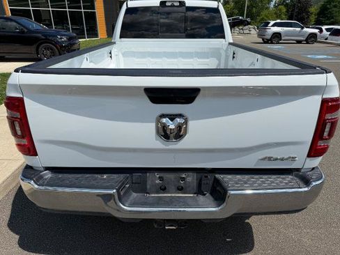 Used 2024 RAM 3500 Tradesman w/ Chrome Appearance Group AWD/4WD image 6