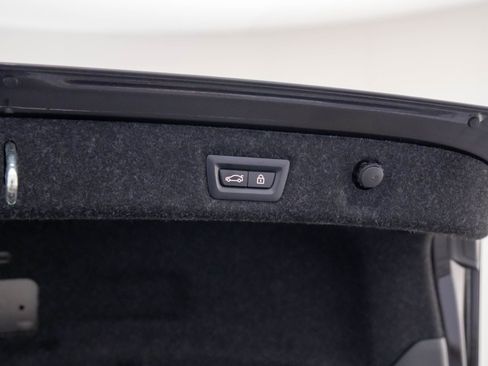 Used 2022 BMW 540i xDrive w/ Premium Package image 33