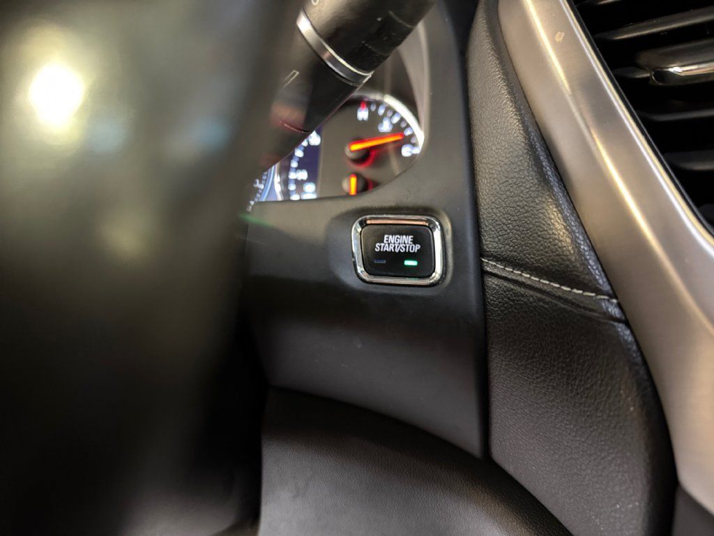 Used 2019 GMC Acadia Denali w/ Technology Package AWD/4WD image 29