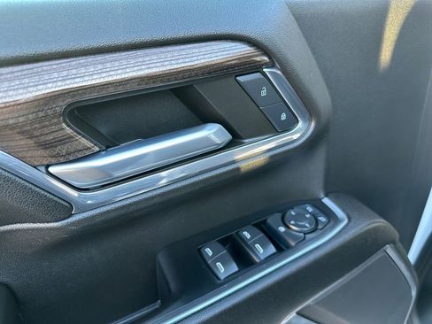 Used 2024 Chevrolet Silverado 2500 LT image 23