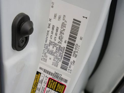 Used 2023 Toyota Sequoia Platinum image 56