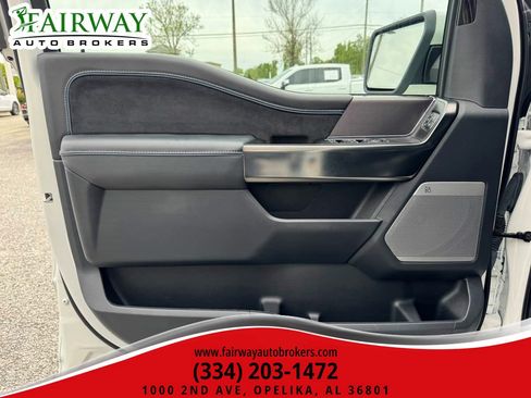Used 2024 Ford F150 Platinum w/ FX4 Off-Road Package AWD/4WD image 34