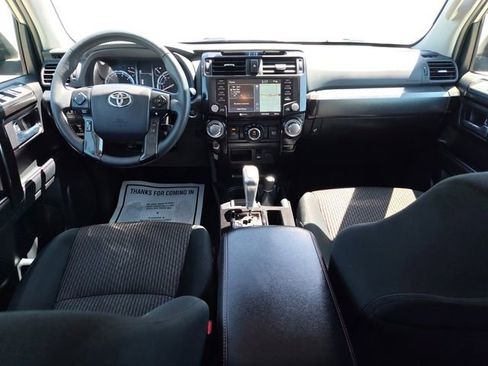 Used 2024 Toyota 4Runner TRD Off-Road AWD/4WD image 10