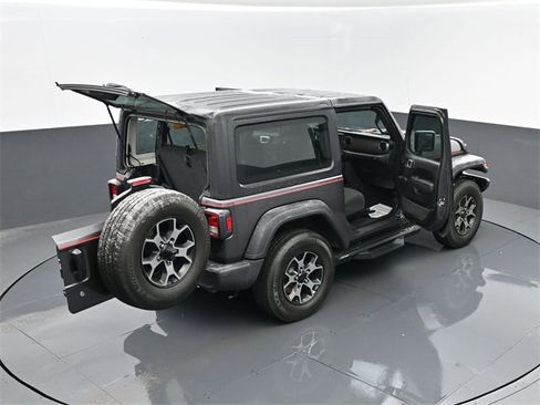 Used 2022 Jeep Wrangler Sport image 25