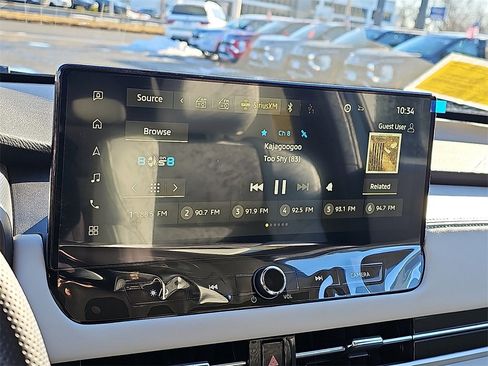 New 2026 Mitsubishi Outlander SE image 12