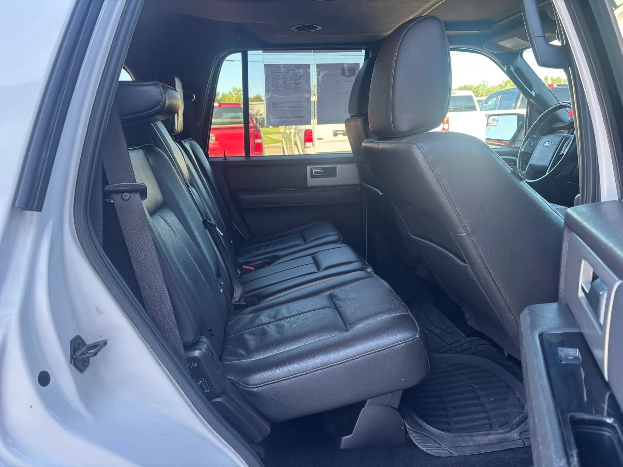 Used 2013 Ford Expedition Limited AWD/4WD image 16