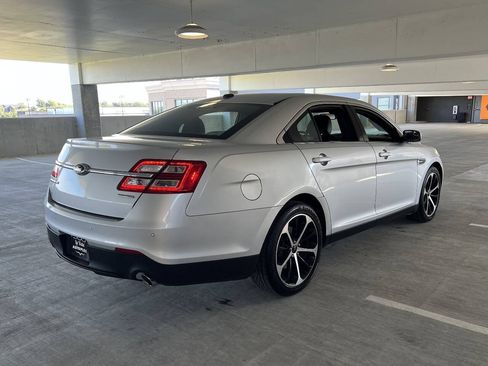 Used 2014 Ford Taurus SEL w/ Equipment Group 201A FWD image 12