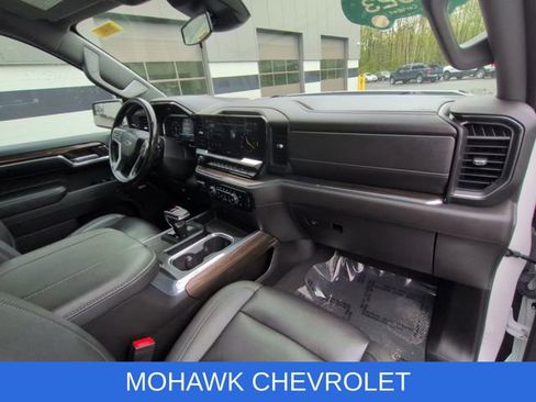 Used 2023 Chevrolet Silverado 1500 RST w/ Convenience Package II AWD/4WD image 30