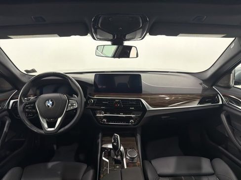 Certified 2023 BMW 530i xDrive w/ Premium Package image 29