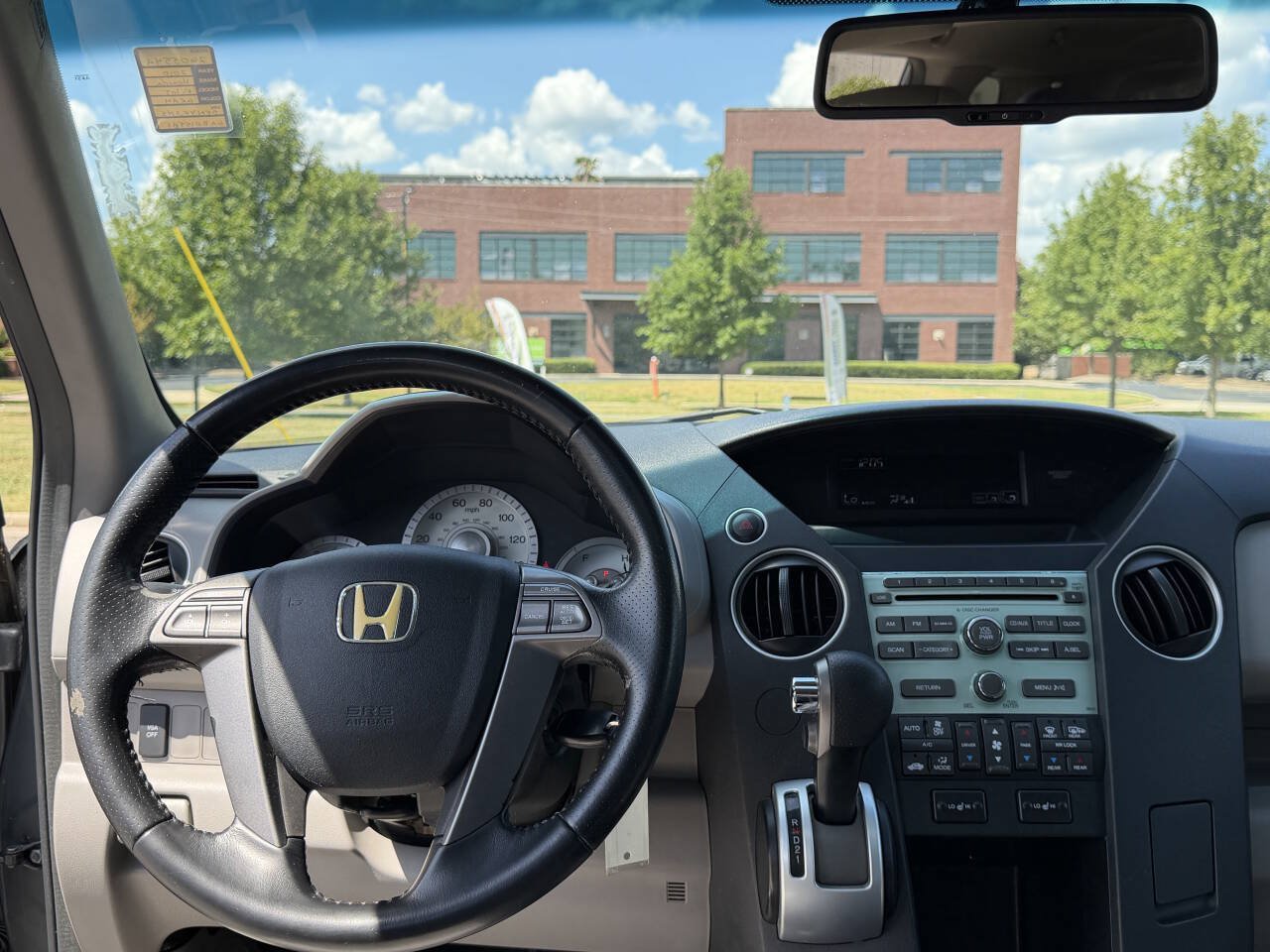 Used 2010 Honda Pilot EX-L image 3