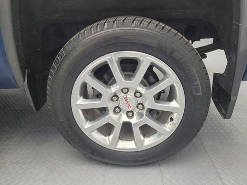 Used 2016 GMC Sierra 1500 Denali w/ Enhanced Driver Alert Package AWD/4WD image 31