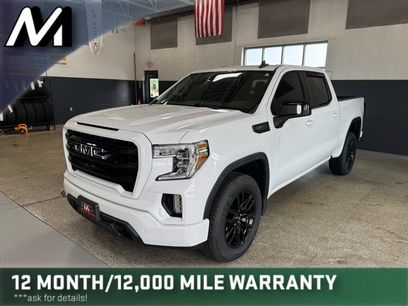 Used 2021 GMC Sierra 1500 Elevation w/ LPO, Elevation Black Package