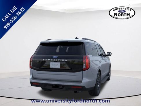 New 2025 Ford Expedition Active image 8