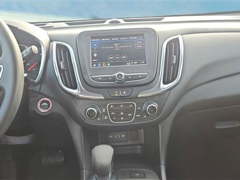 Used 2024 Chevrolet Equinox LT w/ LPO, Floor Liner Package image 10