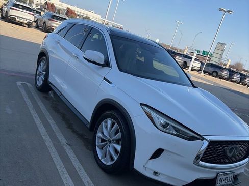 Certified 2019 INFINITI QX50 Essential w/ Premium Heat Package image 1