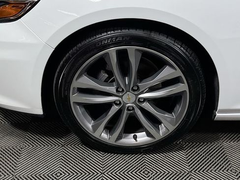 Used 2023 Chevrolet Malibu LT FWD image 27