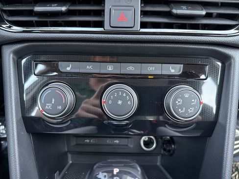 New 2025 Volkswagen Taos S image 20