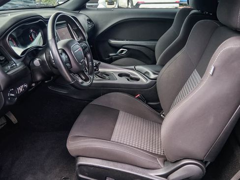 Used 2023 Dodge Challenger R/T w/ Blacktop Package image 18