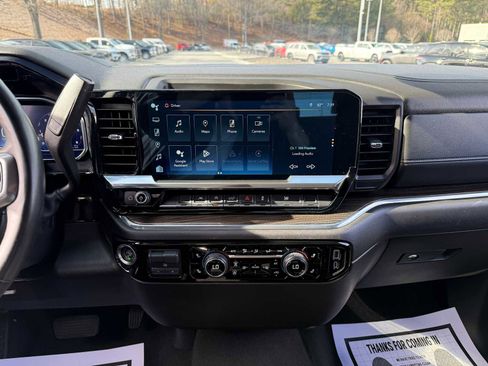 Used 2024 Chevrolet Silverado 1500 RST image 19