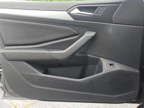 New 2025 Volkswagen Jetta Sport image 28