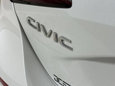 Used 2024 Honda Civic LX image 25