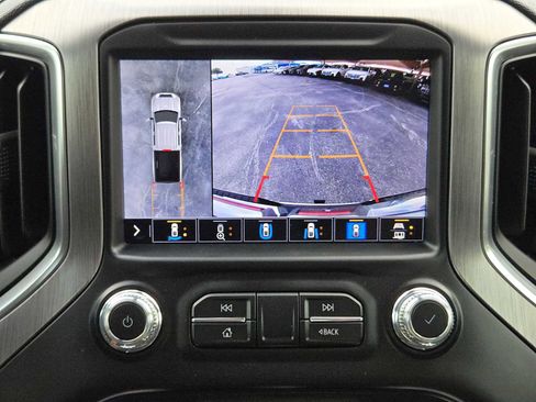 Used 2020 GMC Sierra 2500 Denali w/ Denali Ultimate Package AWD/4WD image 18