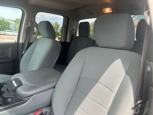 Used 2017 RAM 1500 Express RWD image 14