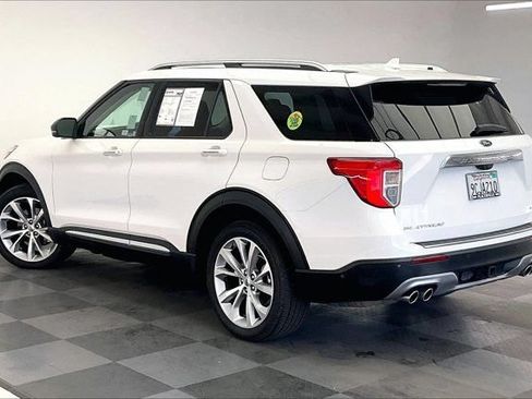 Used 2021 Ford Explorer Platinum w/ Equipment Group 601A AWD/4WD image 10