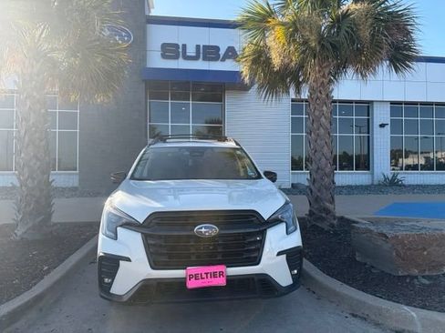 Used 2023 Subaru Ascent Onyx Edition Limited AWD/4WD image 2