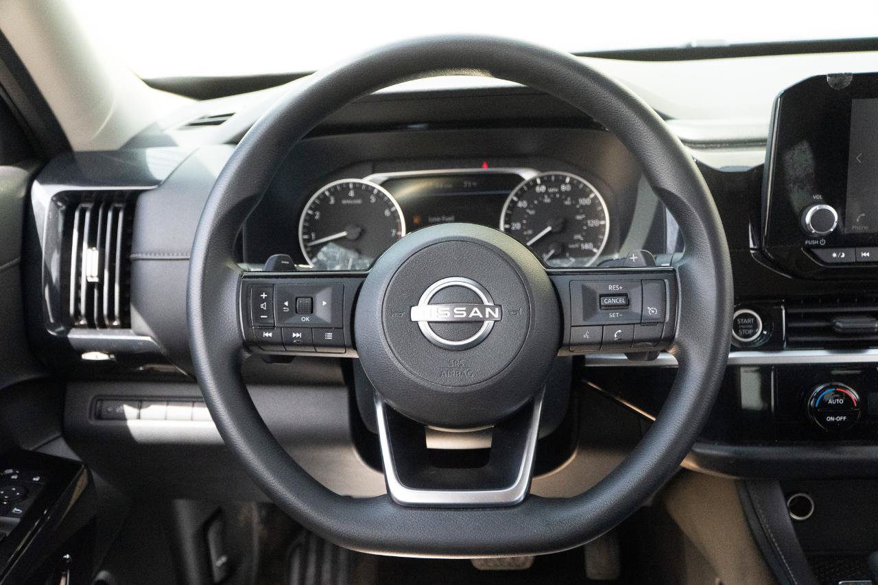 Used 2022 Nissan Pathfinder S AWD/4WD image 34