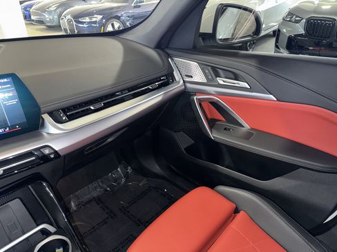 Used 2025 BMW X1 xDrive28i w/ Convenience Package image 30
