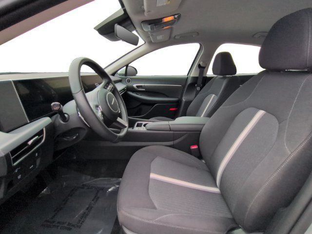 Used 2026 Hyundai Sonata SEL FWD image 14