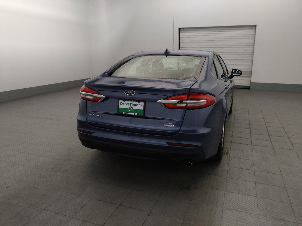 Used 2019 Ford Fusion SE FWD image 7