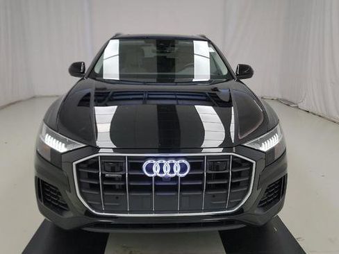 Used 2023 Audi Q8 Premium w/ Convenience Package image 2