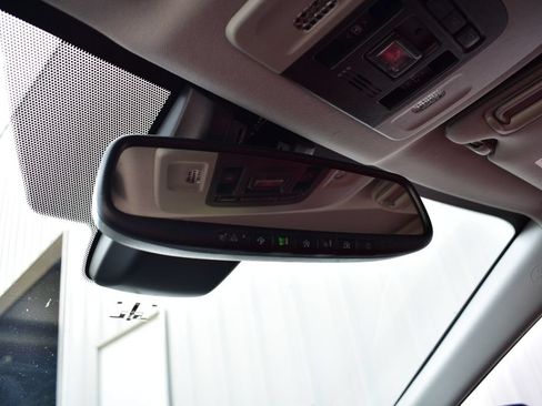 Used 2022 Toyota Camry XSE FWD image 42