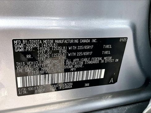 Used 2025 Toyota RAV4 LE AWD/4WD image 43