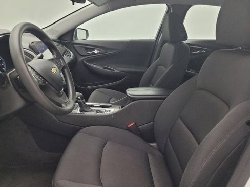 Used 2024 Chevrolet Malibu LT FWD image 17