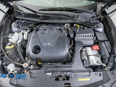 Used 2018 Nissan Maxima SR w/ Midnight Edition FWD image 50