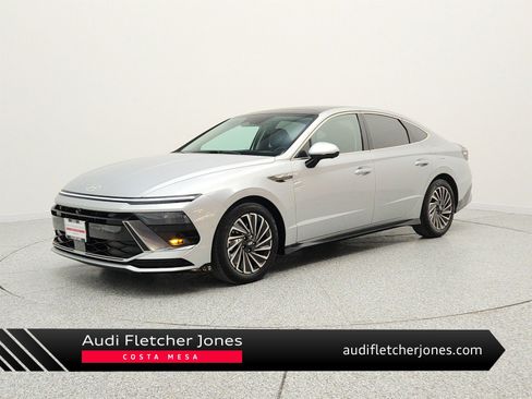 Used 2024 Hyundai Sonata Limited FWD image 1