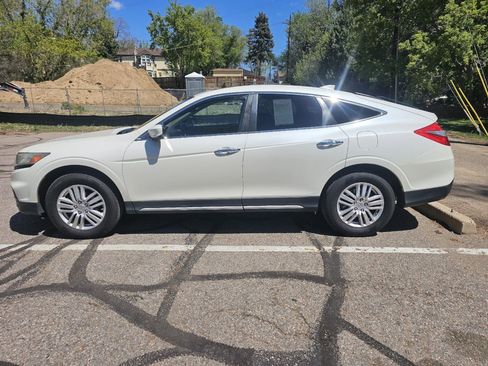 Used 2014 Honda Crosstour EX-L image 2
