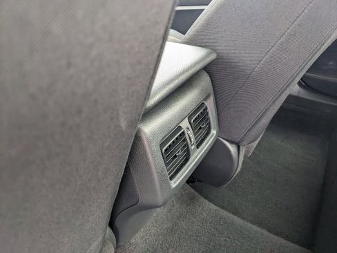 Used 2025 Toyota Camry LE image 24