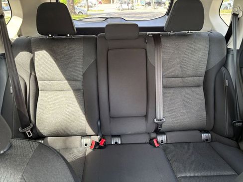 Used 2025 Nissan Rogue SV image 32