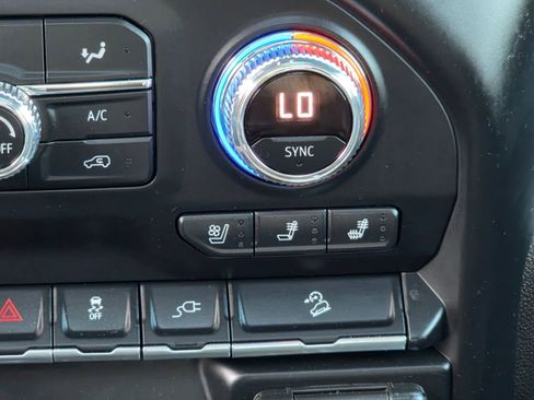 Used 2022 GMC Sierra 2500 AT4 w/ AT4 Premium Plus Package image 19