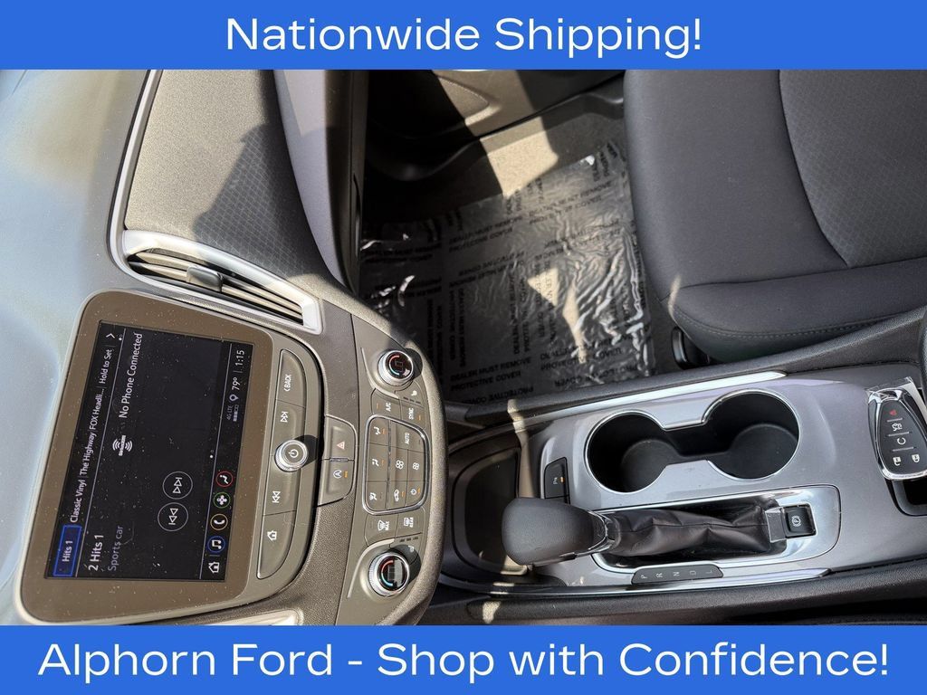 Used 2024 Chevrolet Malibu LT FWD image 14